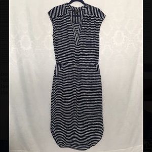 BANANA REPUBLIC Striped dress